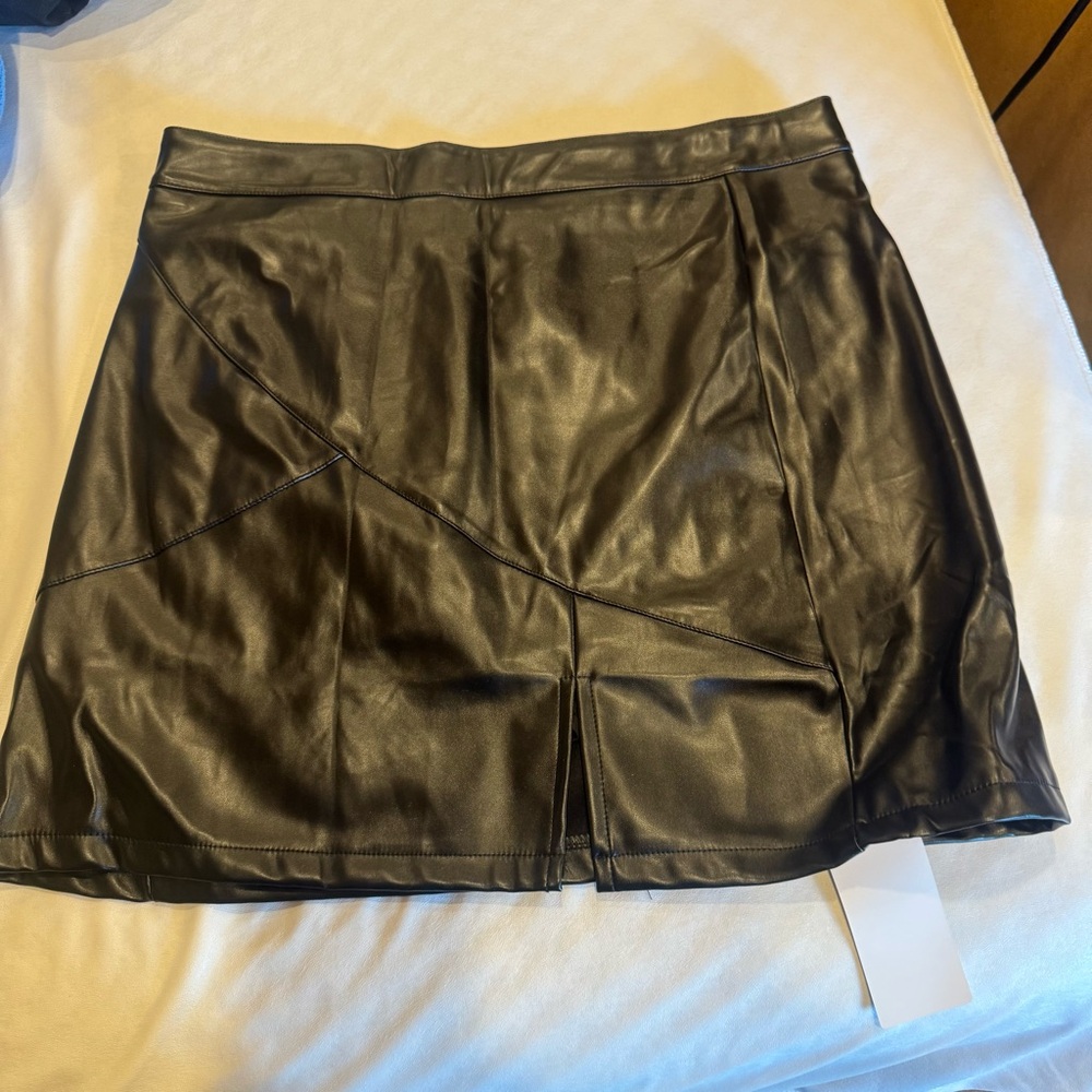 Black Faux Leather Skirt - Picture 2 of 5